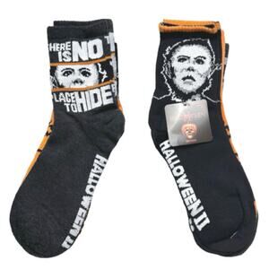 Halloween II | Men | 3 Pack Michael Myers Novelty Mid Crew Socks | Size 4-10